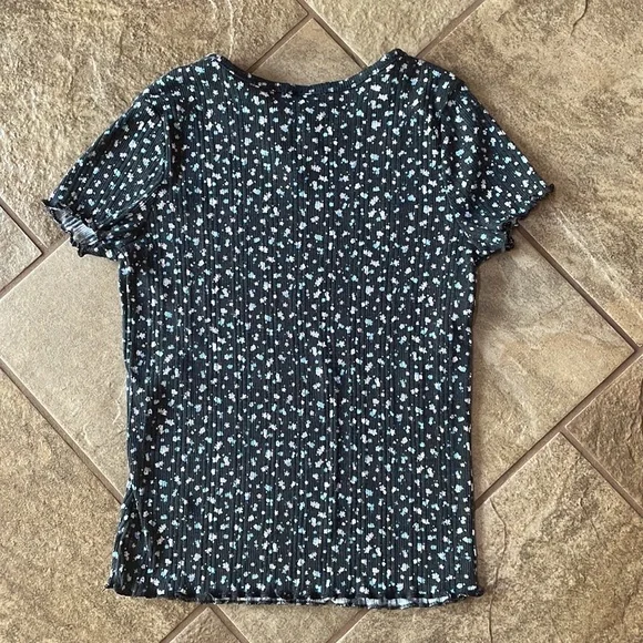 + ART CLASS + Rib + Ruffle T-Shirt - Picture 2 of 6